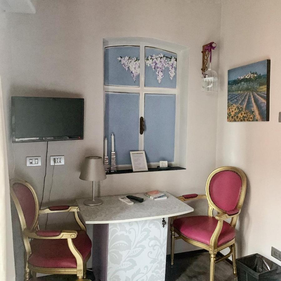 Cortiletto D'Alba Camere Con Ristorante Exterior photo