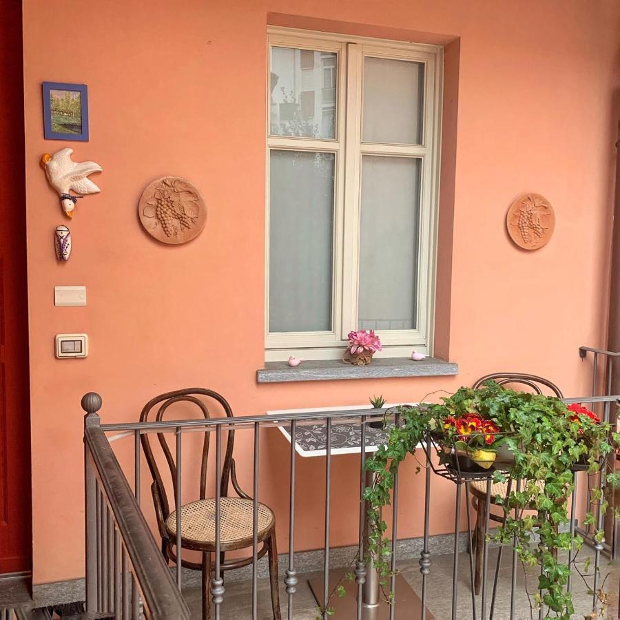 Cortiletto D'Alba Camere Con Ristorante Exterior photo